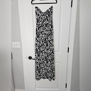 Dark navy and white strapless dress